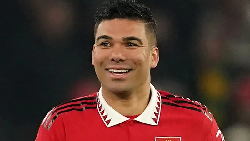 Casemiro cầu thủ mà Manchester United cần bán ngay